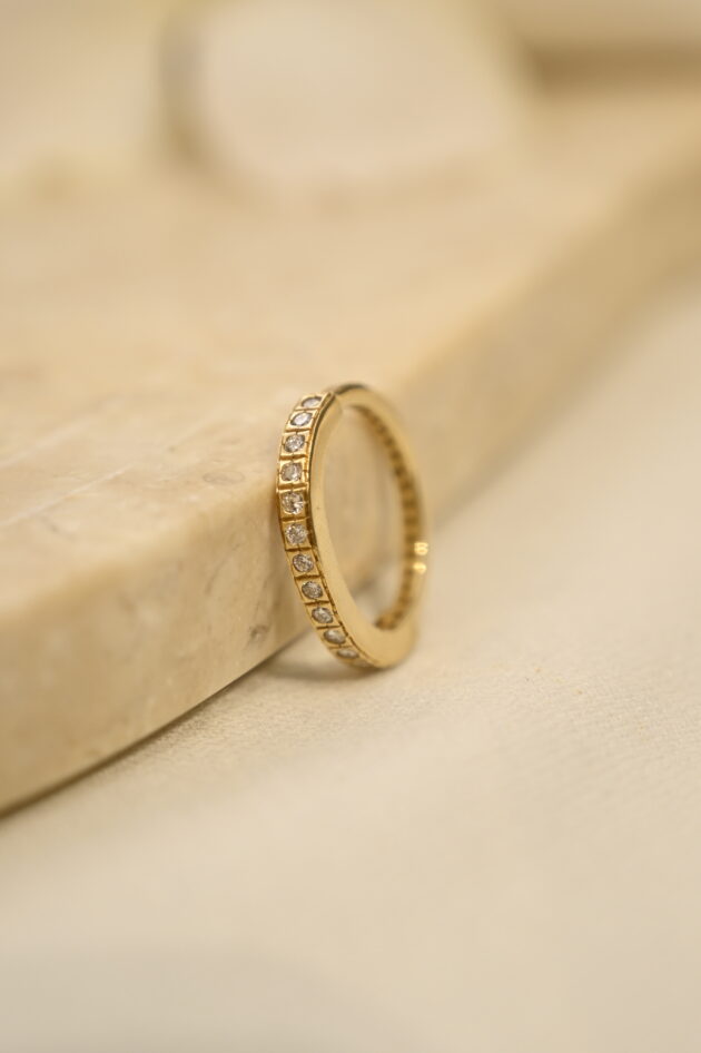Squarish Round Diamond Band Ring - Image 2