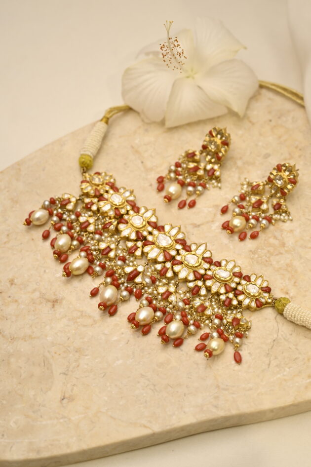 Coral & Polki Jadau Necklace with Earrings - Image 5