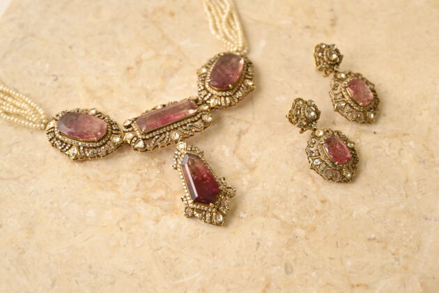 Bi-Colour Tourmaline Polki & Diamond Necklace with Earrings - Image 7