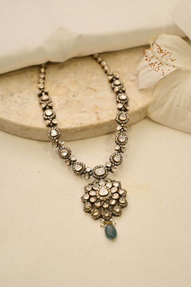 Victorian Small Polki Necklace with Emerald Drop - Image 6