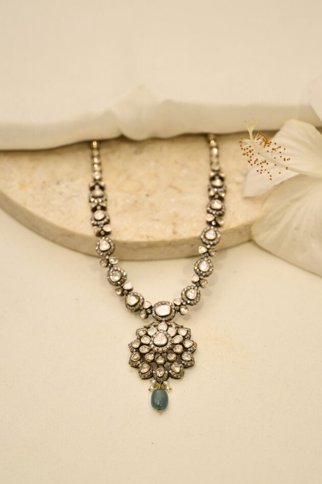 Victorian Small Polki Necklace with Emerald Drop - Image 4