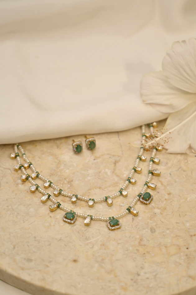 2 Layer Emereld Polki & Pearl Small Necklace with Earrings - Image 3