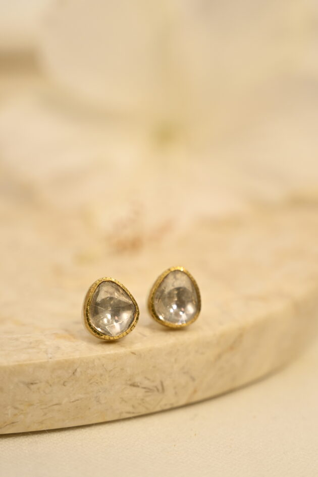Plain Polki Studs With White Enamel - Image 2