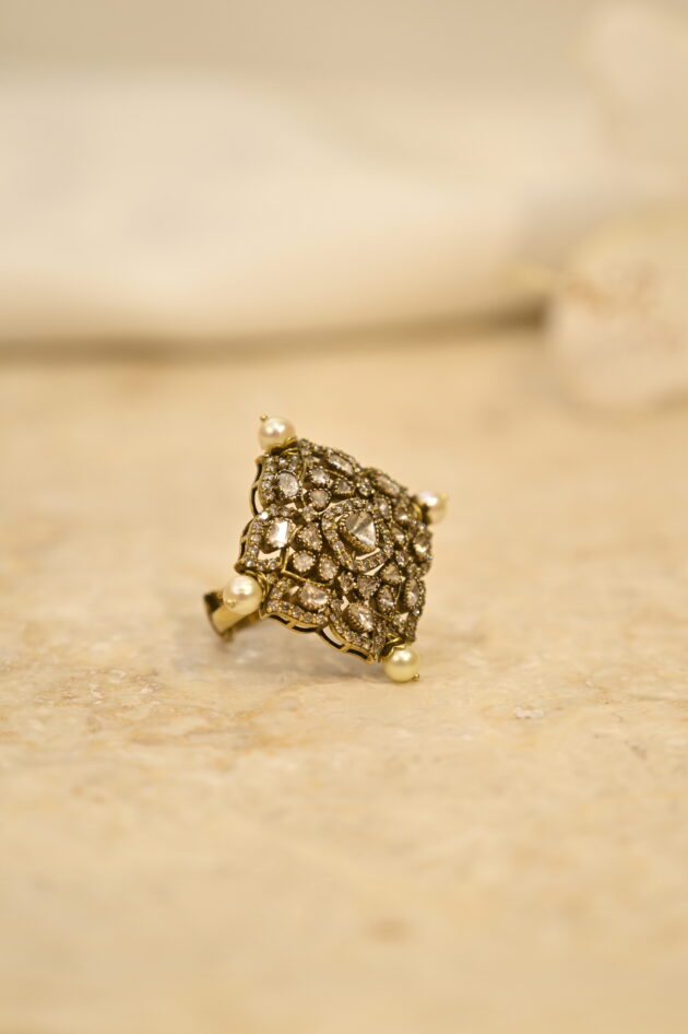Polki & Diamond Cocktail Ring with Pearl - Image 2