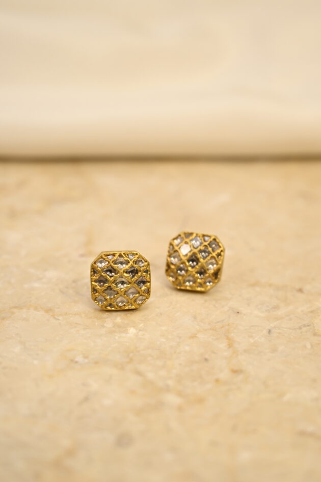 Mughal Motif Jadau Polki Studs - Image 3