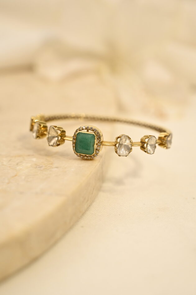 Polki & Emerald Kada Bracelet - Image 4