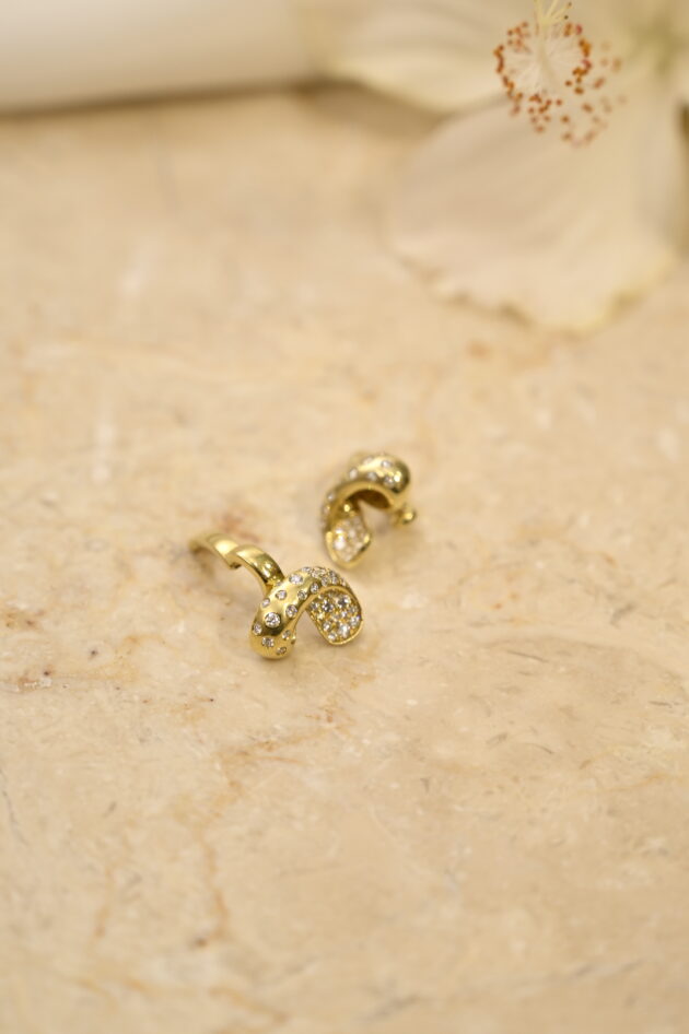Diamond and Gold Press on Ear cuff - Image 3