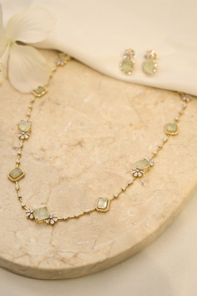 Russian Emereld & Diamond Miracle Setting Cocktail  Chain With  Earring