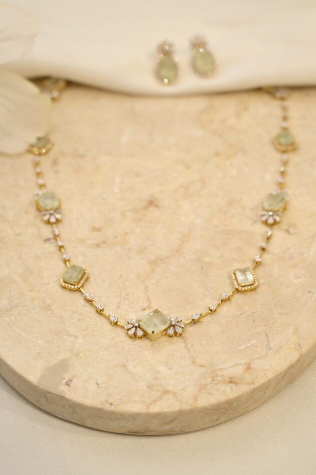 Russian Emereld & Diamond Miracle Setting Cocktail  Chain With  Earring - Image 2